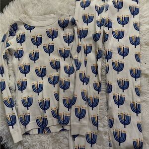 Hanna Andersson Blue and Gold Menorah Kids Pajama Set